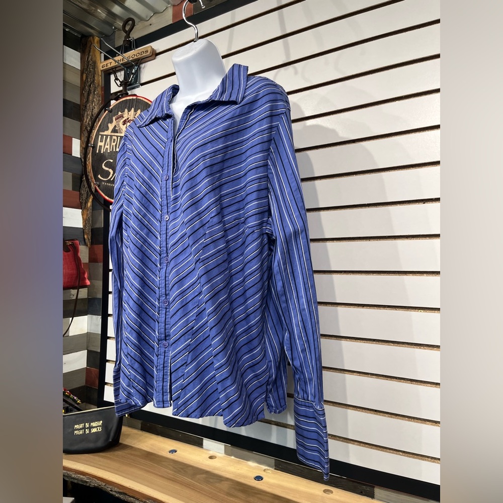 🔥Croft & Barrow 3X button down - Picture 3 of 8